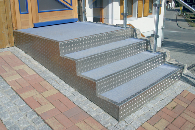 A404_RIFF_Treppe_06-780x520.jpg